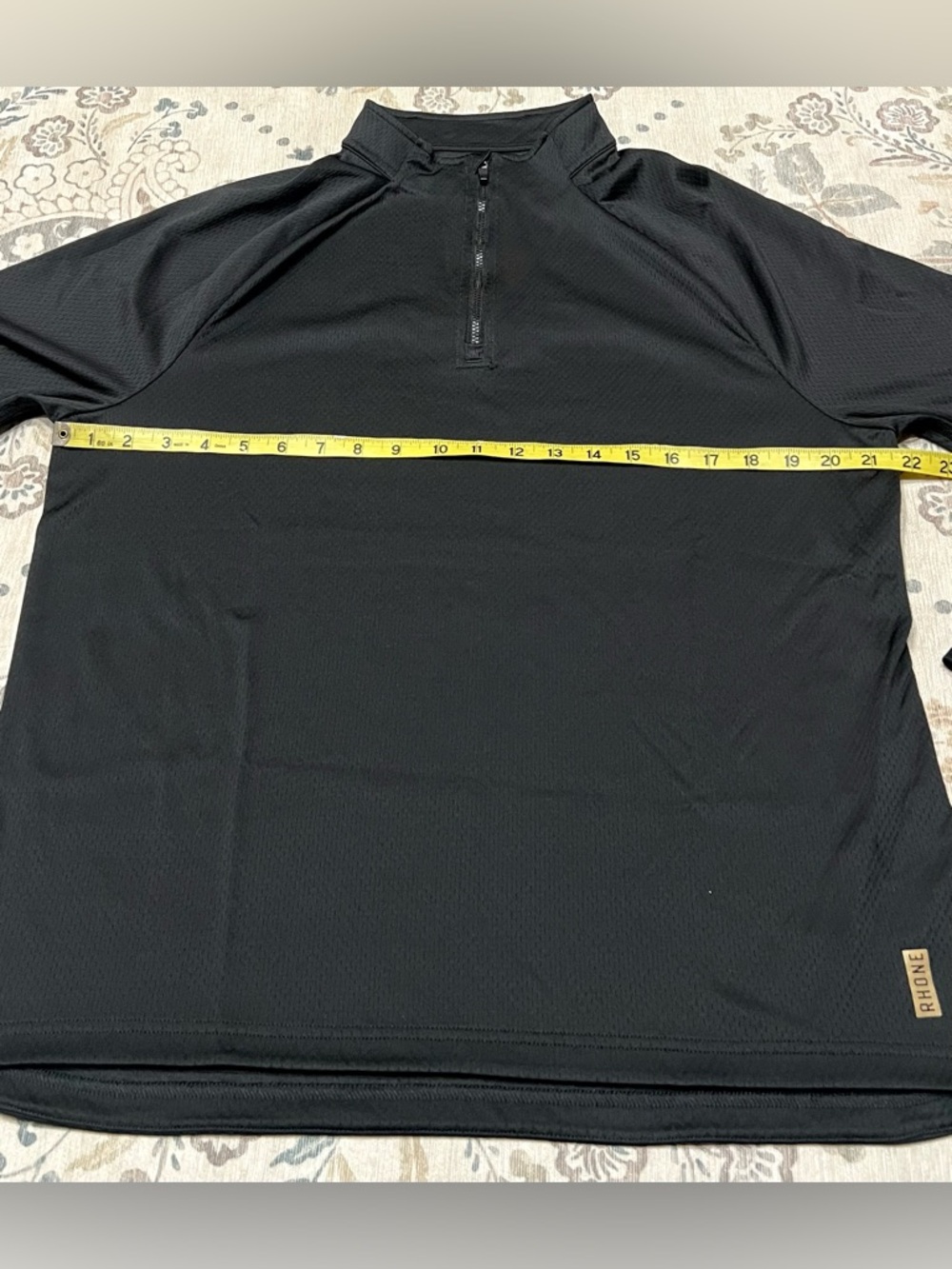 RHONE Men’s 1/4 Zip Pullover Black Size Medium - Picture 6 of 8